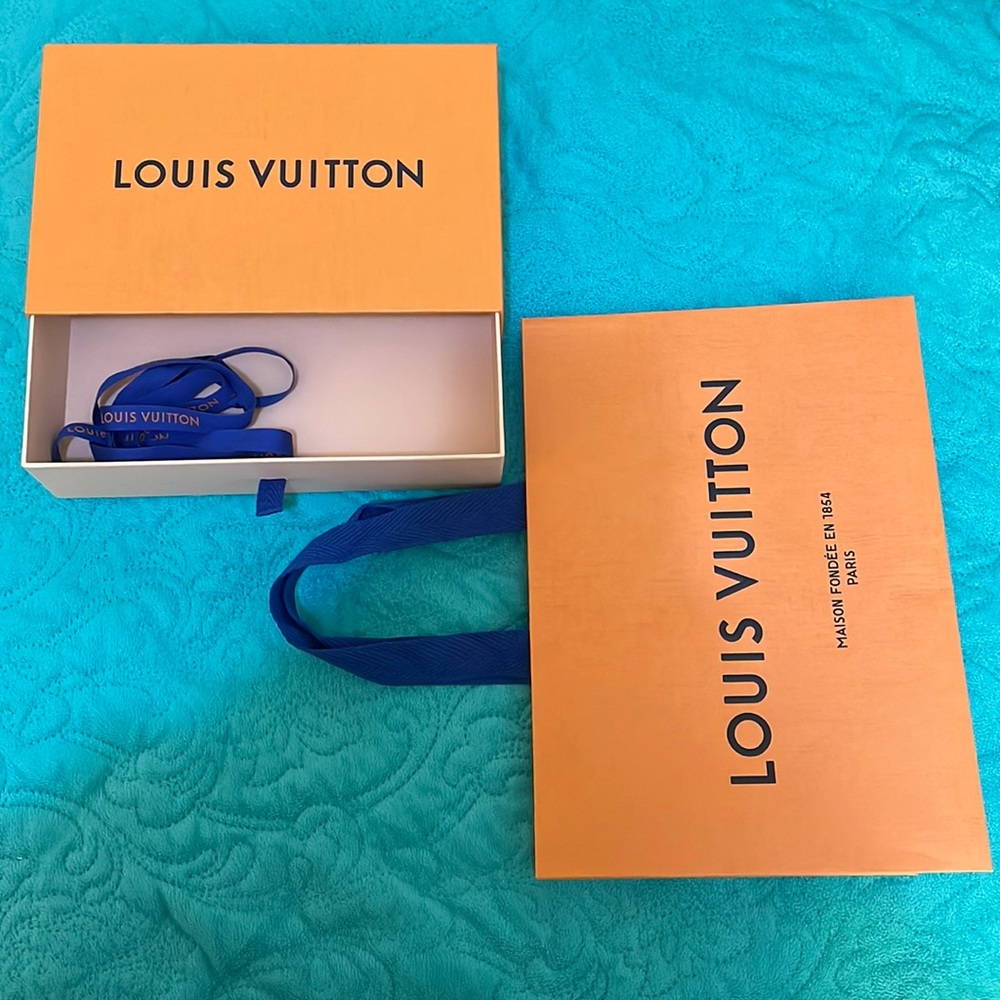 COPY - LV Bag & Box Set